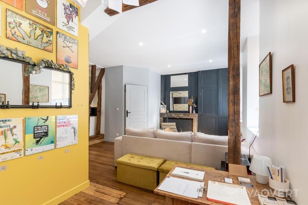 Les Ecologis - Les Marionnettistes Apartment ชาร์เลอวิลล์-เมซิแยร์ ภายนอก รูปภาพ